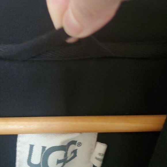 UGG Men's Black Plush Bathrobe with Pockets Size L/XL - Picture 3 of 10